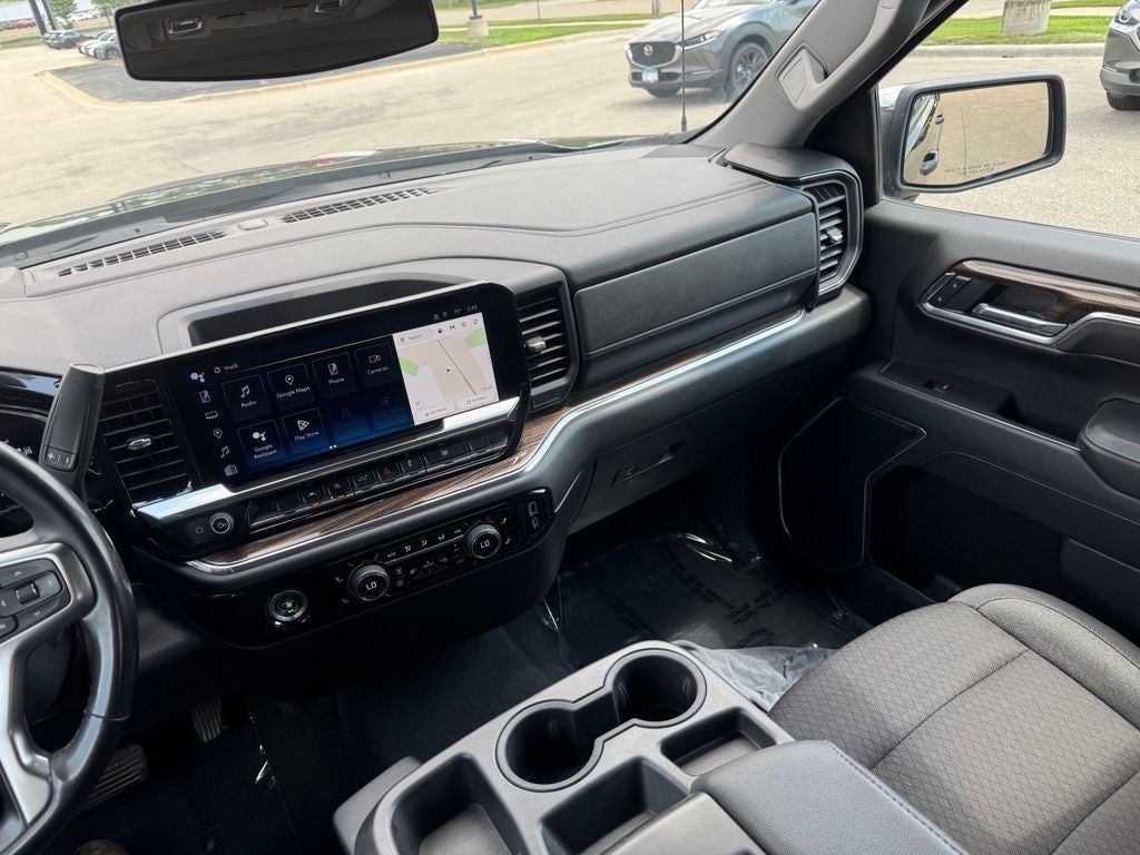 2024 Chevrolet Silverado 1500 — side profile view