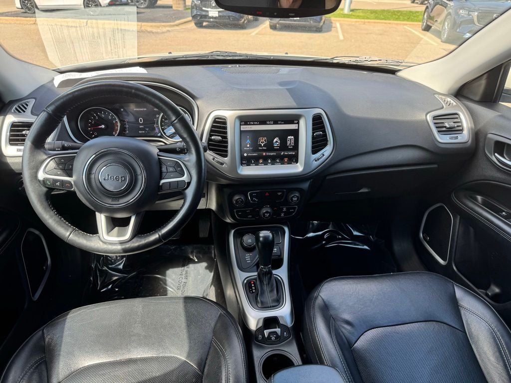 2019 Jeep Compass — detail view