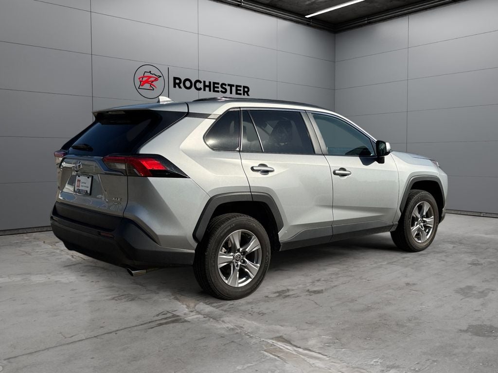 2025 Toyota RAV4 — detail view