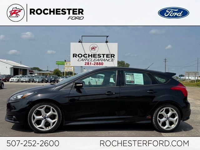 2013 Ford Focus ST in Tuxedo Black Metallic — front three-quarter view