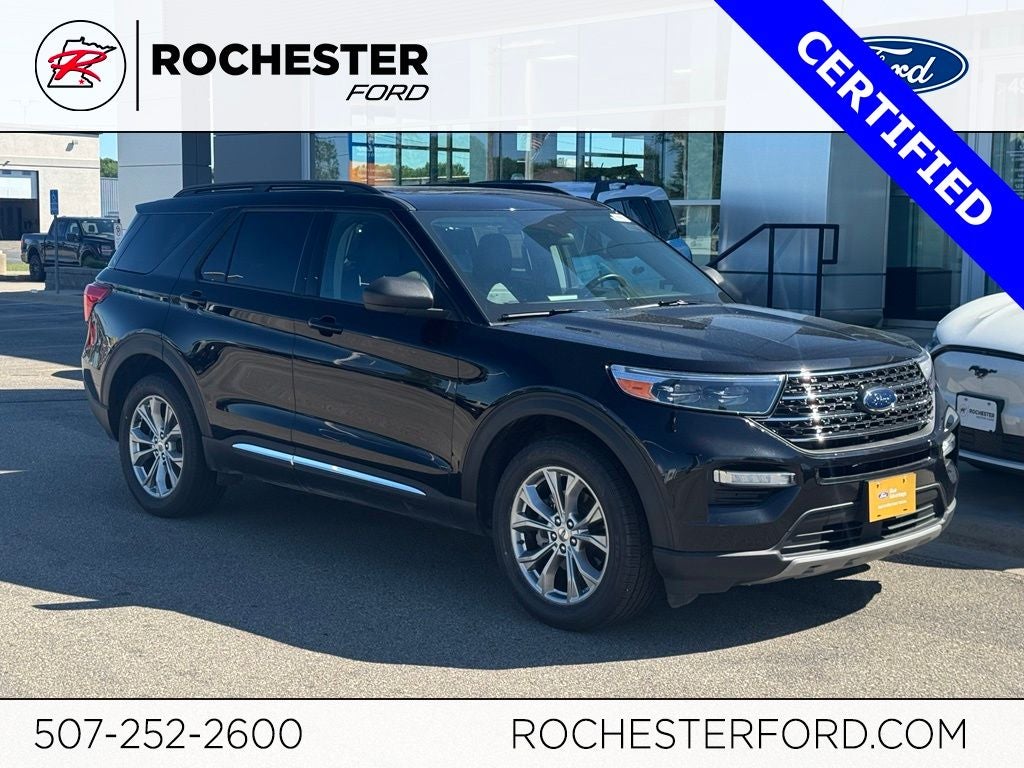 2023 Ford Explorer XLT in Agate Black Metallic — front three-quarter view