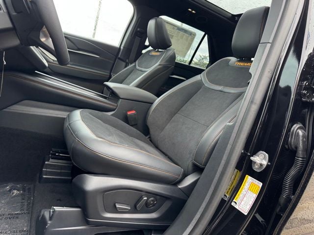 2026 Ford Explorer — detail view