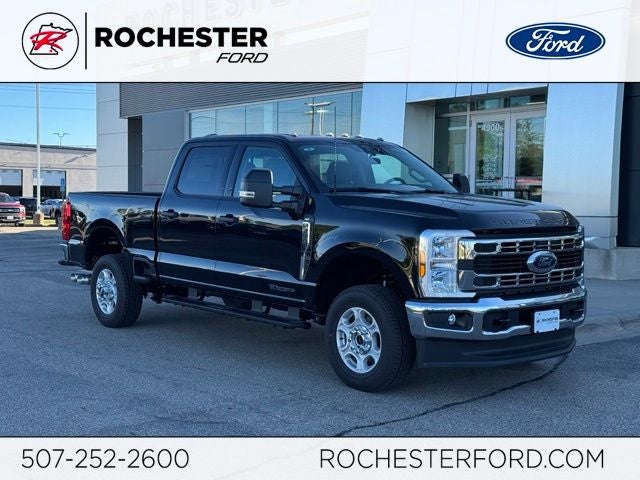 2026 Ford F-350SD XLT w/5th Wheel Prep Pkg in Agate Black Metallic — front three-quarter view