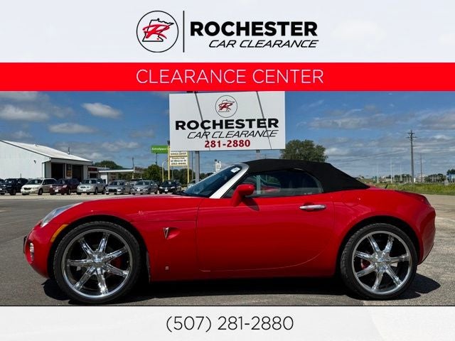 2006 Pontiac Solstice Base in Aggressive Victory Red — front three-quarter view